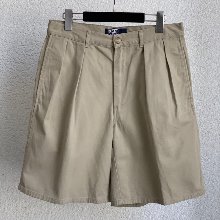 Polo Ralph Lauren 2-pleats chino shorts (31in)